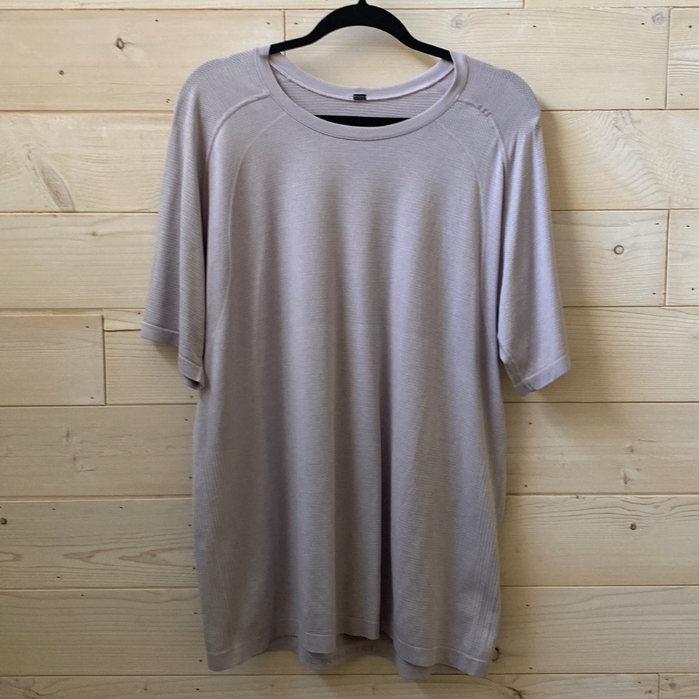 Lululemon Men’s Metal Vent Tech Short Sleeve Shirt